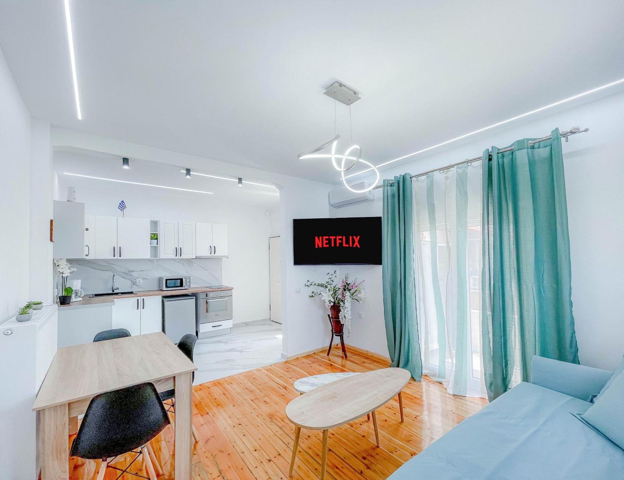 Apartament Aya Luxury - Free Public Parking *